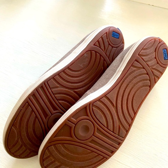 Keds sneaker sz. 8.5 womens NWOT - Picture 4 of 4